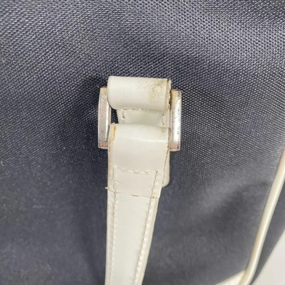 Fossil brand light